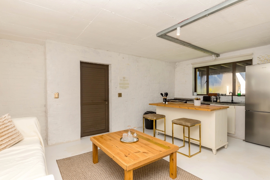 To Let 1 Bedroom Property for Rent in Silvermist Mountain Lodge Western Cape